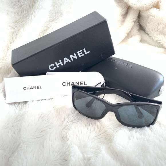 Chanel Mother of Pearl 5083-H Sunglasses - Picture 7 of 8